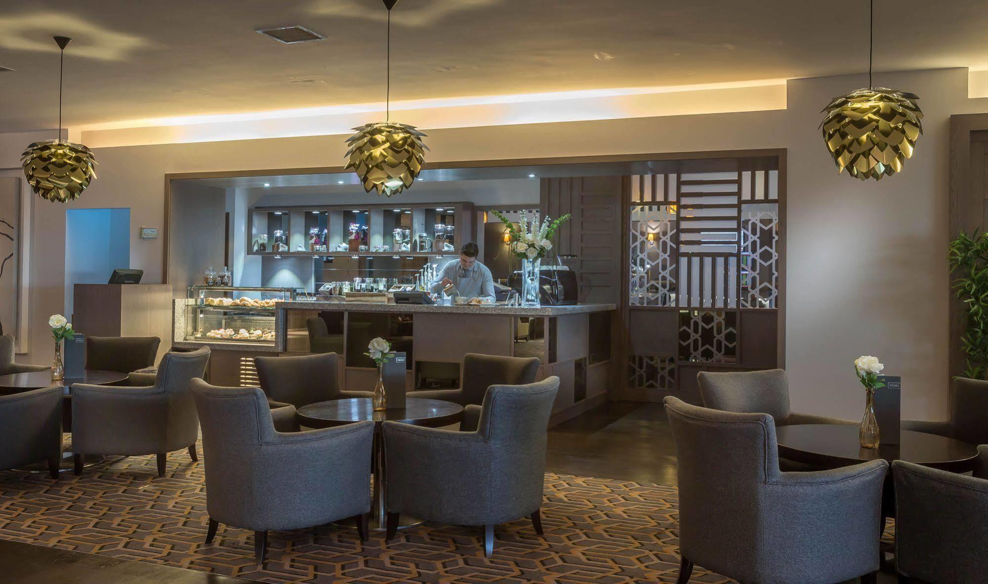 Maldron Hotel Dublin Airport Cloghran Εξωτερικό φωτογραφία