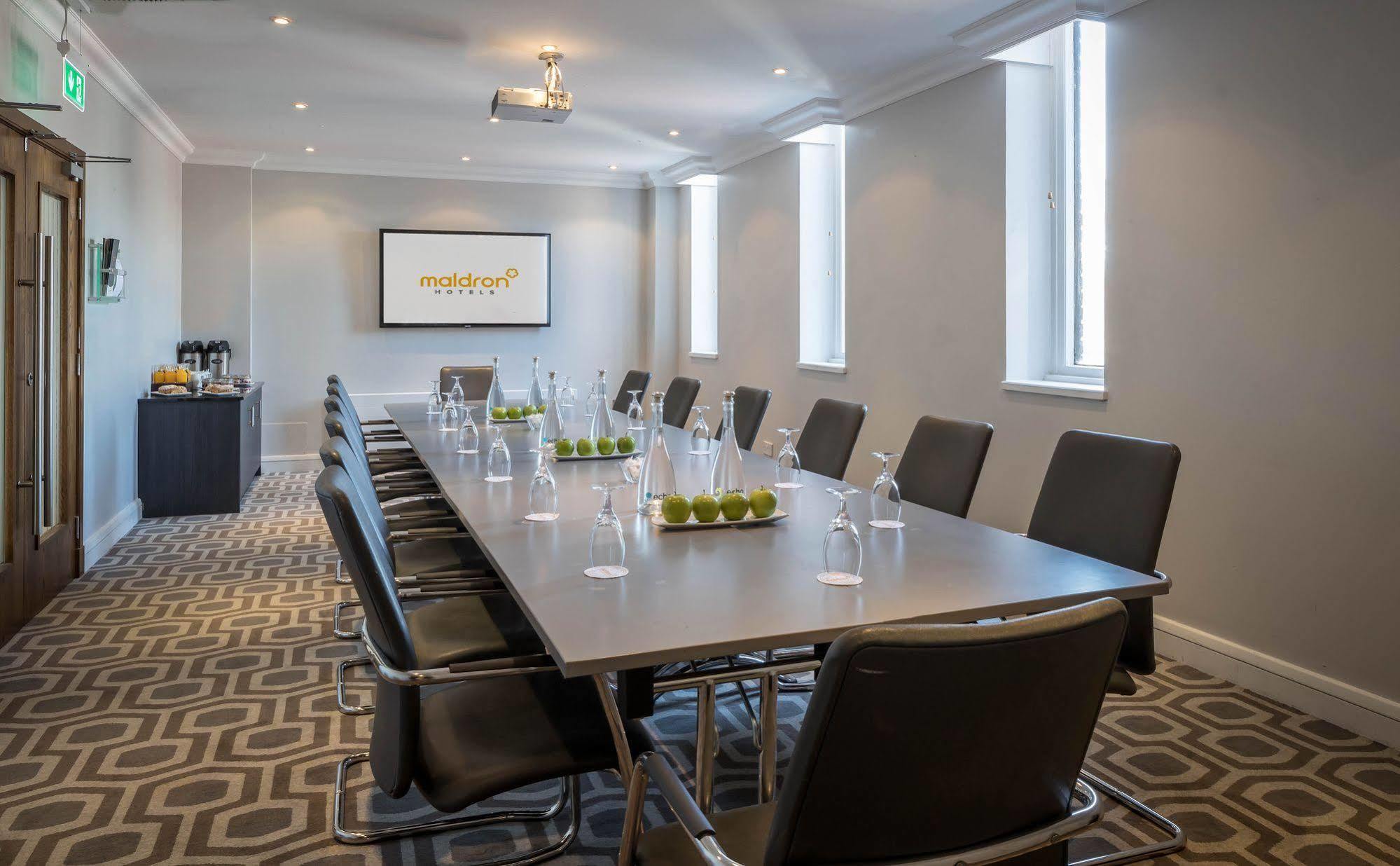 Maldron Hotel Dublin Airport Cloghran Εξωτερικό φωτογραφία