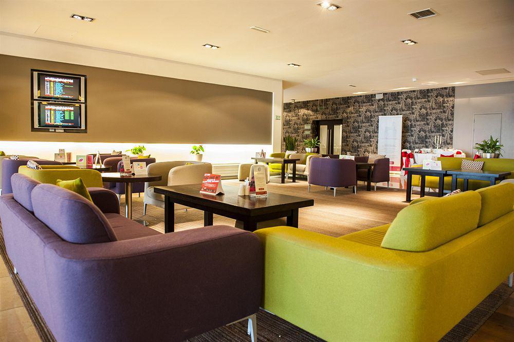Maldron Hotel Dublin Airport Cloghran Εξωτερικό φωτογραφία